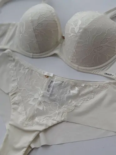 Фото з Instagram @taktem.lingerie IDX=4